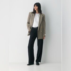 Aritzia The Effortless Pant Crepette Sz 8R
